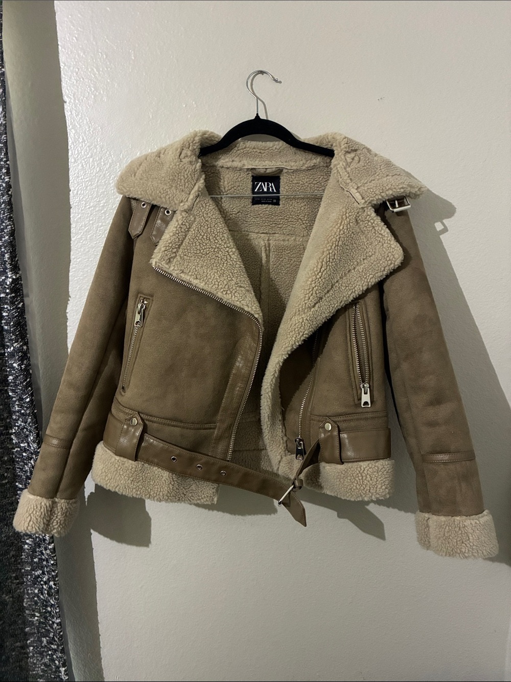 Zara Double Faced Faux Suede Shearling Biker Jacket - Picture 3 of 11